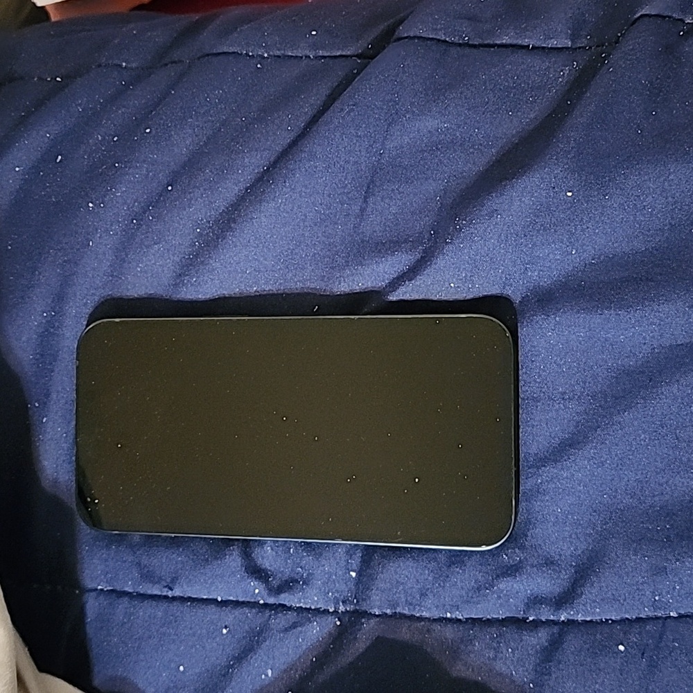 I DON'T EVEN HAVE NO MORE USED FOR THIS PHONE AT ALL!! - Picture 3 of 3